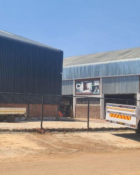 Harry Boards Sales premises, Tynwald South Industrial Park (2)