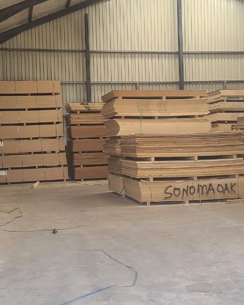 Board stock in the Harry Boards Sales warehouse (10)